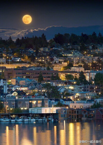 【西雅图】西雅图的超级月亮，和这座城市一样，美到让人窒息。