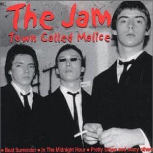 Town Called Malice — The Jam 这首歌是七十年代英国的冠军歌曲，the jam是朋克复兴运动中的主导乐队，1977年成立，1982年在他们最辉煌的时候weller选择了解散。现在没有多少人记得这个乐队，可总有几个像我一样不能忘怀。