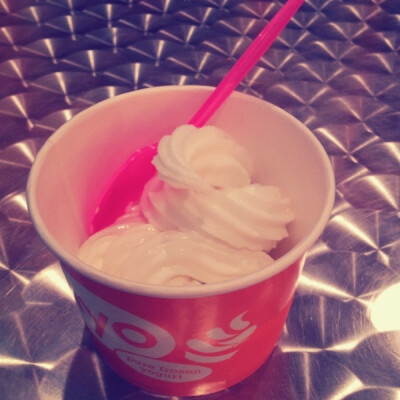 [L原创]@MYO Frozen Yogurt: Pure tart Greek honey frozen yogurt