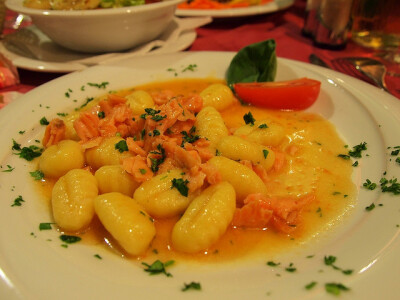 penne pasta with salmon