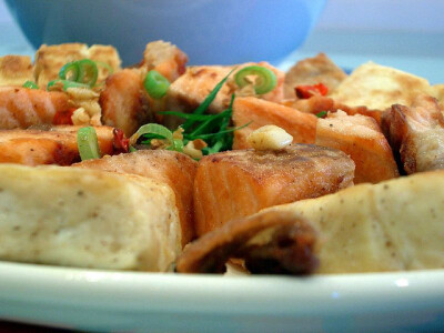 椒盐三文鱼&豆腐