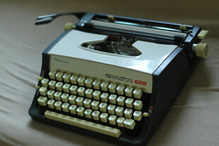 荷兰产雷明顿REMINGTON 666老式英文打字机-