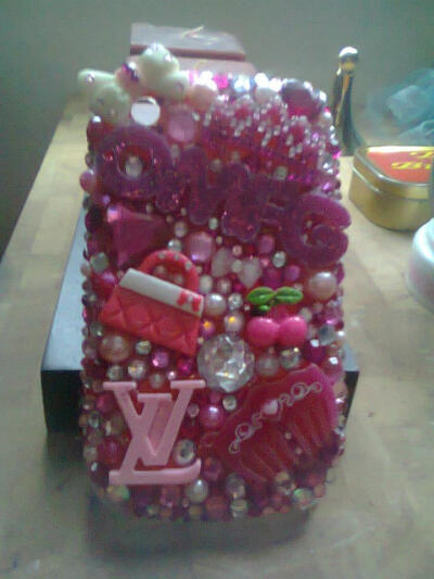 Bling Blackberry phonecase i made for my daughter's Birthday