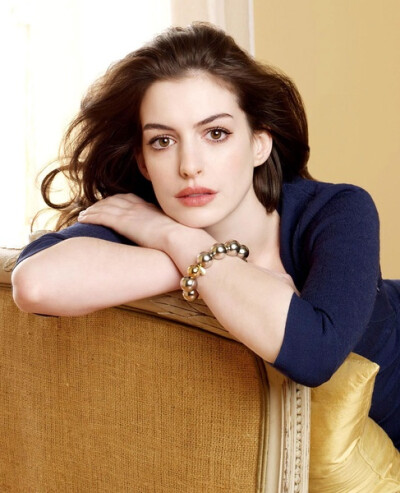 Anne Hathaway
