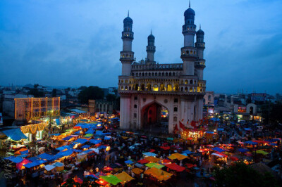 印度海德拉巴Charminar，摄影：Madhavi Kuram