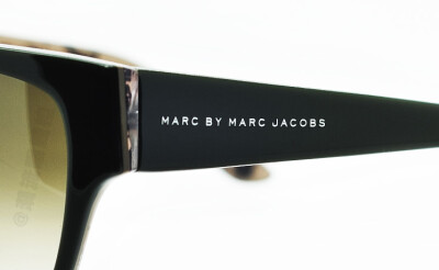 MARC JACOBS