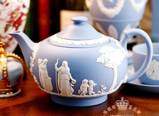 英国制Wedgwood Jasper水蓝碧玉浮雕希腊神话1953年大型咖啡茶壶