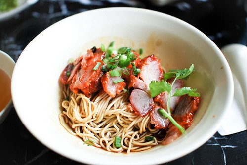 不开心的时候吃一碗面吧