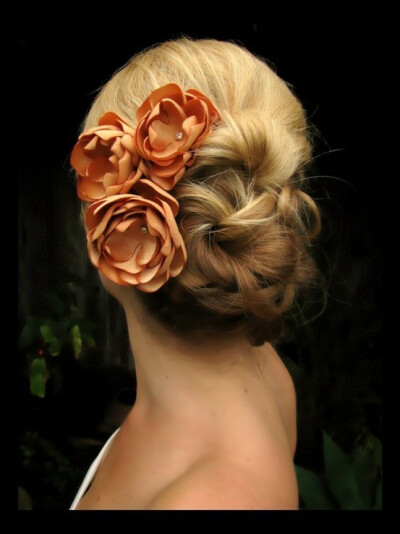 Bridesmaid hair accessories