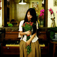 时间真是一个可怕的东西，它能抚平一切，将心里好的或是坏的痕迹一刀刀刮去，只留下个面目模糊的疤痕。