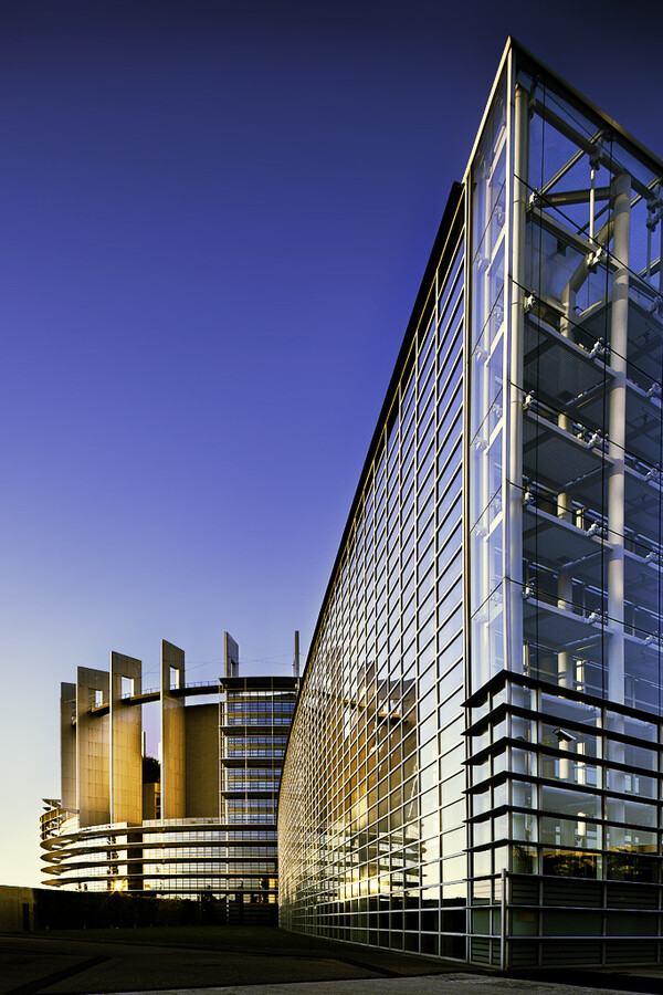 Photograph European parlement by ALCANAUTHA on 500px