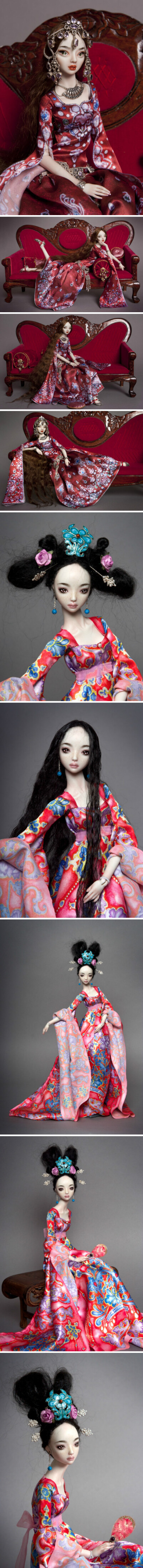Enchanted Doll中间黑发那个还是散着发吧。。。。。。编起来吓死爹
