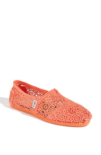 Coral Toms by dee