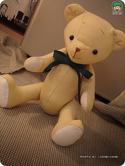 DIY泰迪熊教程、纸样和一款可爱的泰迪熊图片