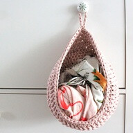 Crochet hanging basket