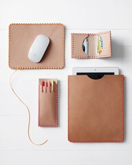 DIY: stitched leather gadget case