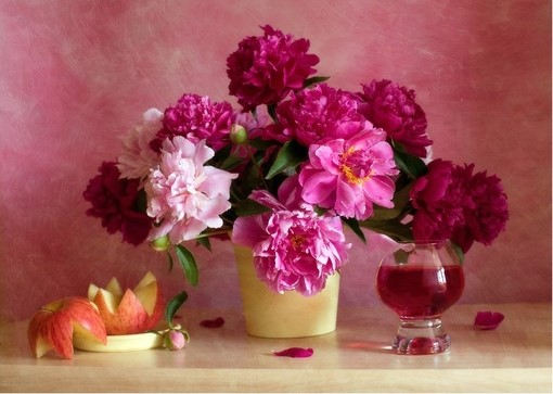 唯美花卉，将它们献给这如花岁月，不是油画，却胜似油画，乌克兰摄影师Nikonchuk Dasha真是给了我们极大的惊喜！