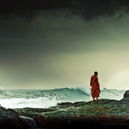 识不多则多虑，威不足则多怒，信不足则多言！——弘一法师