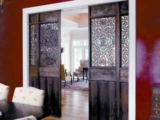 love this sliding door http://donkeehouse.com/?p=1378