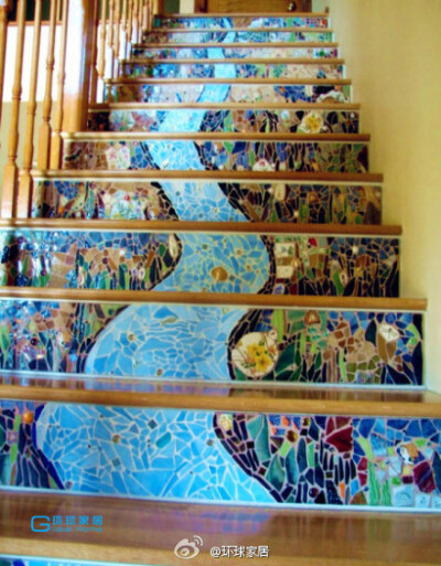 楼梯也可以是一幅美妙的画！