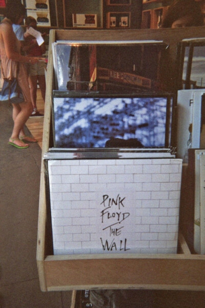 Pink Floyd - The Wall