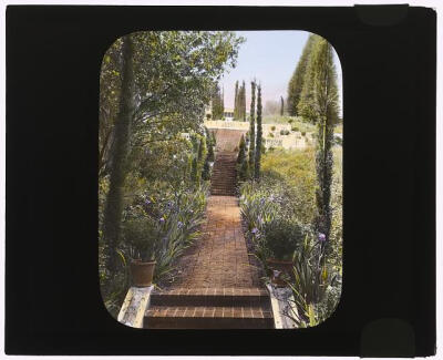 [Mrs. Francis Lemoine Loring house, 700 South San Rafael Avenue, San Rafael Heights, Pasadena, California. View to staircase landing]