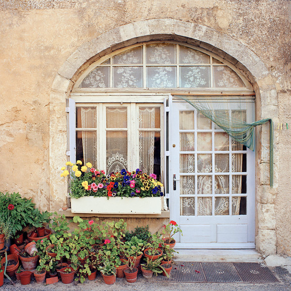 住宅，普羅旺斯（Provence）是古羅馬的一個行省，現(xiàn)為法國東南部的一個地區(qū)，毗鄰地中海，和義大利接壤，最接近天堂的地方...