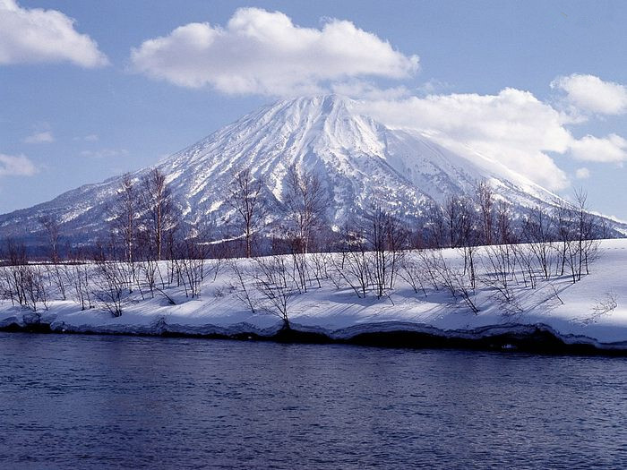 蔚蓝的天空~白雪皑皑~北海道