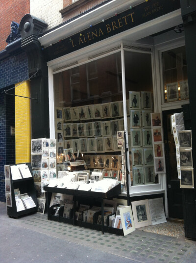 A illustration store in Covent Garden