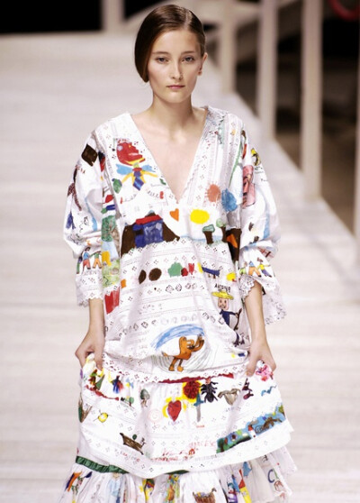 Iekeliene Stange at Kenzo S/S 2006 配色好看