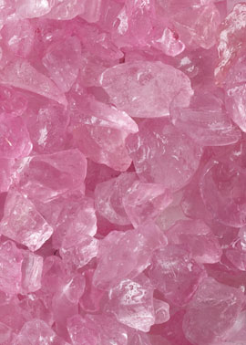 粉红色的海玻璃，像碎了一样的糖果
