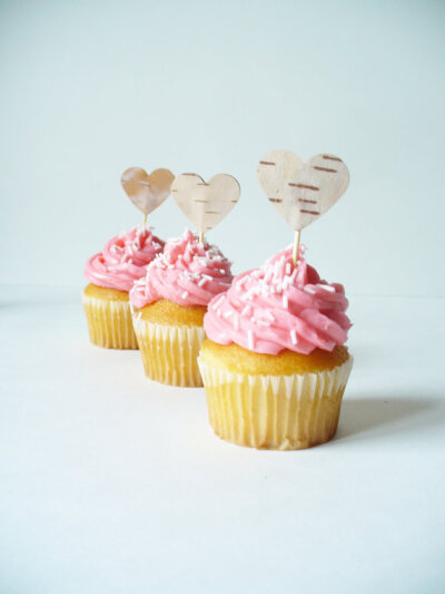 Cupcake Topper Hearts - Birch Bark, Rustic, Woodland, Country Wedding, Birthday, Party, Decoration ,Set of 12 Cupcake Toppers