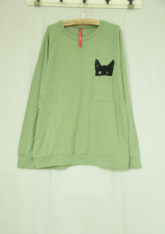 绿色猫咪头卫衣