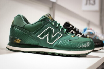 新百伦New Balance 蛇纹鞋款