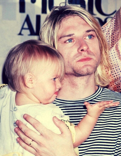 DO U LOVE Kurt Cobain ?