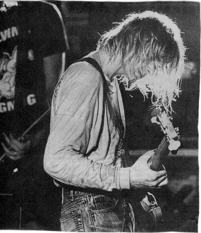 DO U LOVE Kurt Cobain ?