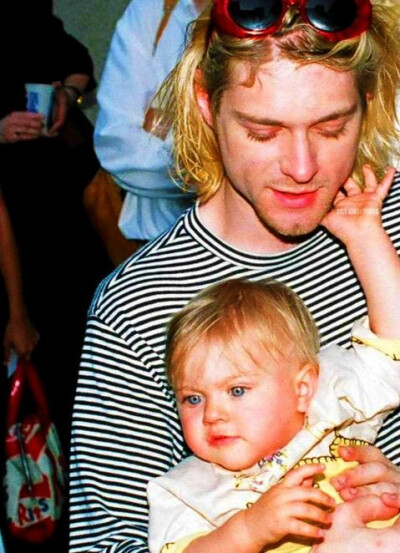 DO U LOVE Kurt Cobain ?