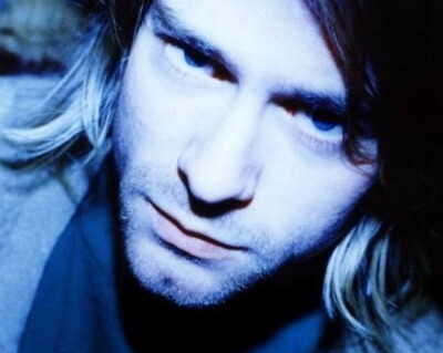 DO U LOVE Kurt Cobain ?