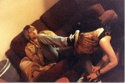 DO U LOVE Kurt Cobain ?