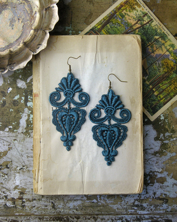 lace earrings -LEILA- deep teal