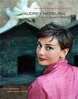 Audrey Hepburn An Elegant Spirit: A Son Remember.无袖小黑裙，粗眉，红唇，偏分短刘海……尽管穿越了半个多世纪，经典的优雅依旧脍炙人口，穿越时空的造型背后是一个优雅的心灵。