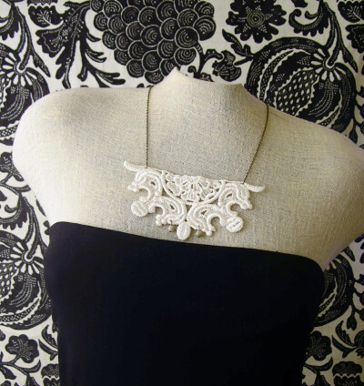 emily lace bib necklace