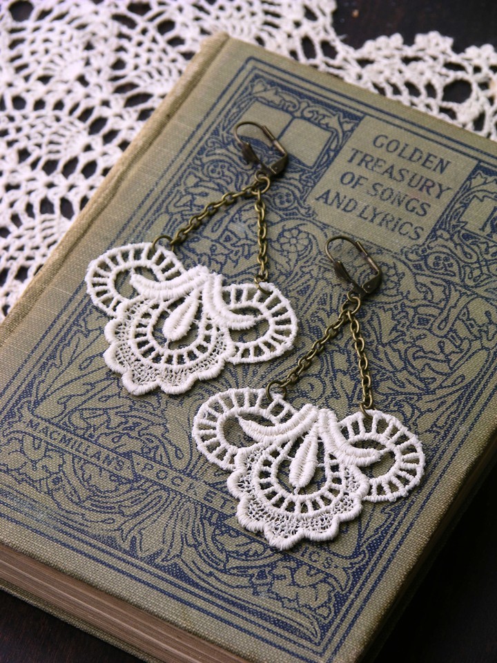 calliope lace earrings