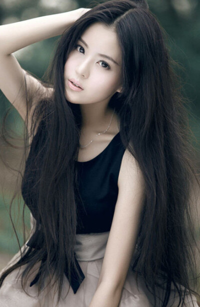 难过的时候，原谅自己，只不过是一个人而已，没有必要把自己看的这么坚不可摧。