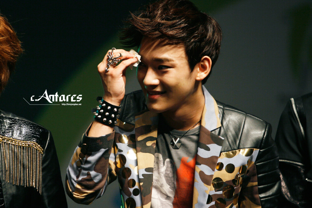 sinaimg.cn/large/97fe69f5gw1dwkyj91igpj.