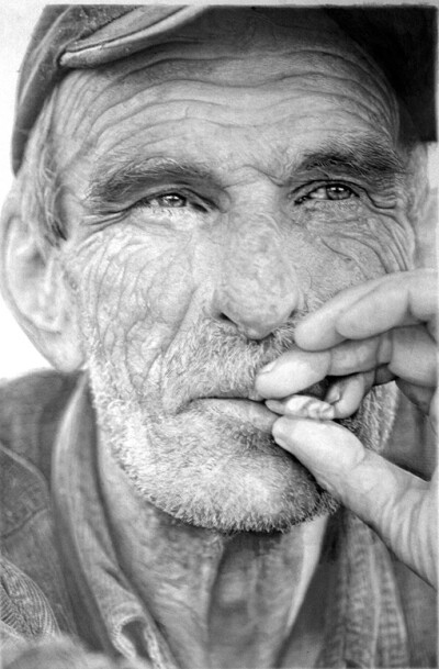 铅笔素描画 Paul Cadden