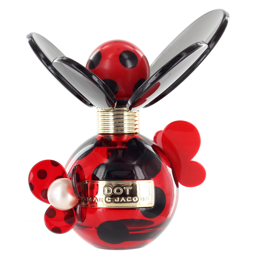 马克·雅可布 (Marc Jacobs) 推出的这款顽皮可爱的DOT香水，瓶身造型以黑色花瓣来衬托，红底黑波点图案，彷彿是停留在花丛间的小瓢虫般，俏丽鲜亮。