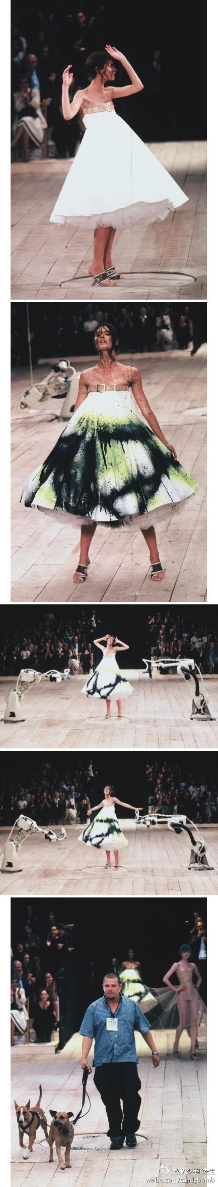 #转自微博#Alexander McQueen Spring/ Summer 1999.模特站在旋转台上,两侧上下舞动的碰枪为白色裙装挥洒上纹理,Alexander McQueen的设计在形式上也极具震撼效果.如此乖张不羁的才华如今只有怀念了