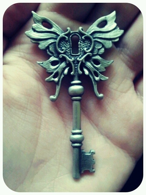 【控首饰】 Awesome key! by evangeline