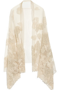 Valentino Chantilly lace-trimmed 蕾丝披肩